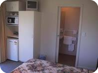 Owen River Motel Kitchenette Owen River Motel Kitchenette